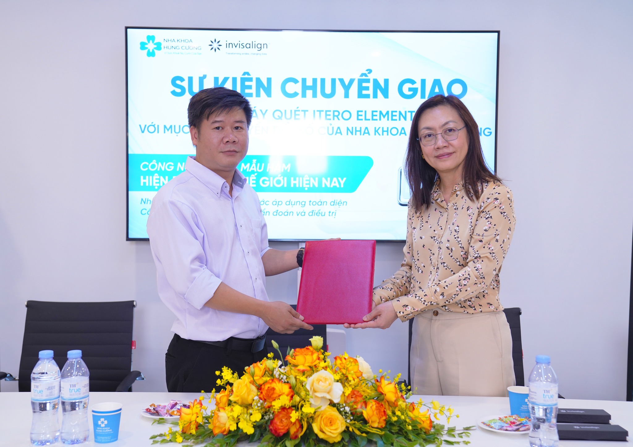 Chuyển giao 05 máy iTero với công nghệ số hiện đại trong điều trị nha khoa.